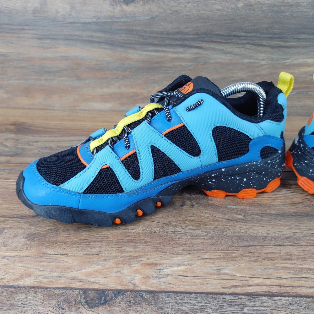 The North Face Archive Trail Fire Road Sneaker - Picture 9 of 13